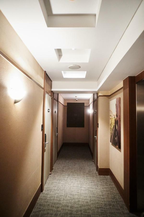 Urban 103 Hotel 2*